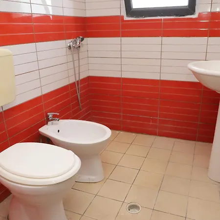 게스트하우스 Airbase *