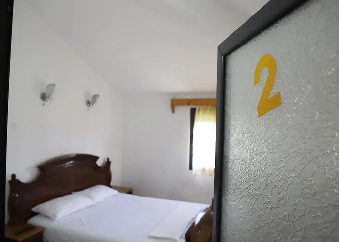 Airbase Maison d'hôtes *