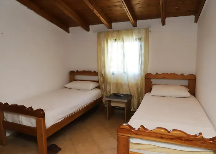 Airbase Maison d'hôtes *