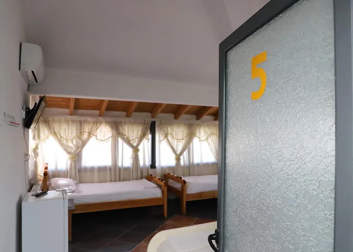 Airbase Maison d'hôtes