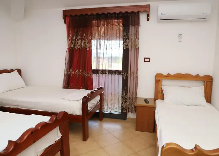 Airbase Maison d'hôtes Dimal